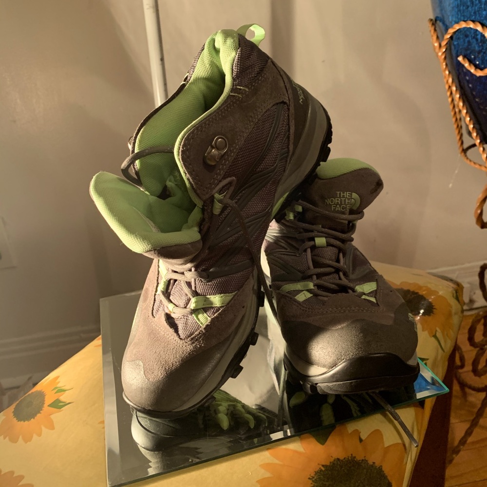 Ankles Boots 🥾
